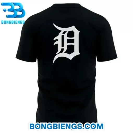 Detroit Tigers Everybody Vs Cancer Tee